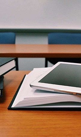 什么是爱?这是人类永恒的话题